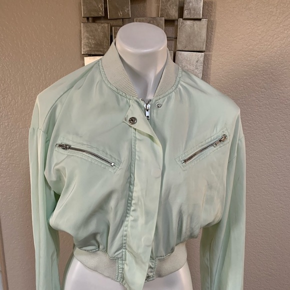 Jackets & Blazers - Jacket